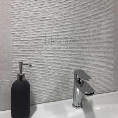 Ceramic tile also in ivory