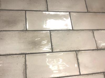 Ceramic tile also in ivory
