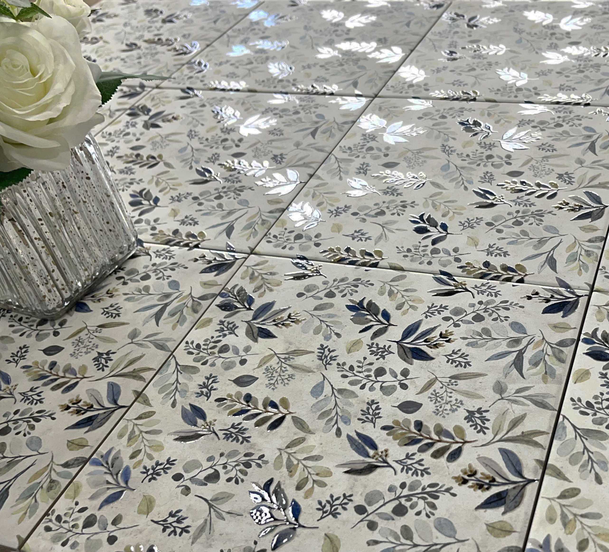 Matt tile